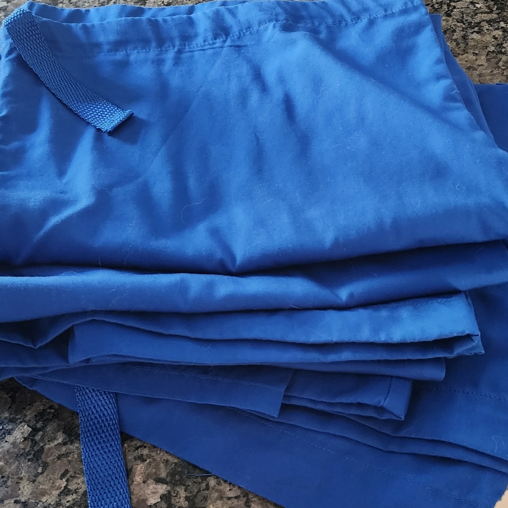 Four never worn "royal" cherokee scrub pants Unisex xl short